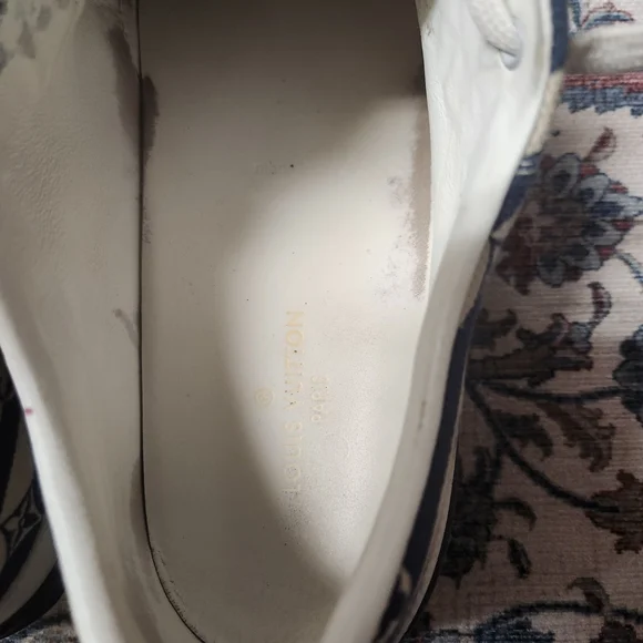 Louis Vuitton Navy and White Striped Sneakers - Picture 8 of 9